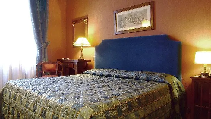 Domus Livia 4*