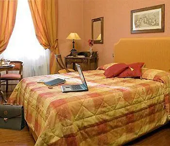 Domus Livia Konukevi 4*