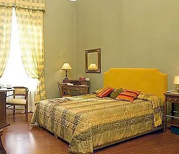 Domus Livia Konukevi 4*